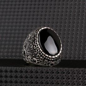 OVAL MODEL ONİX TAŞLI 925 AYAR GÜMÜŞ YÜZÜK