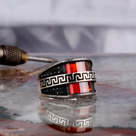 KIRMIZI ZİRKON TAŞLI MODEL 925 AYAR GÜMÜŞ ERKEK YÜZÜK