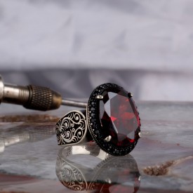 ZİRKON TAŞLI OVAL MODEL 925 AYAR GÜMÜŞ ERKEK YÜZÜK