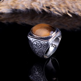 KALEM İŞLEME MOTİFLİ KAPLANGÖZÜ TAŞLI GÜMÜŞ YÜZÜK