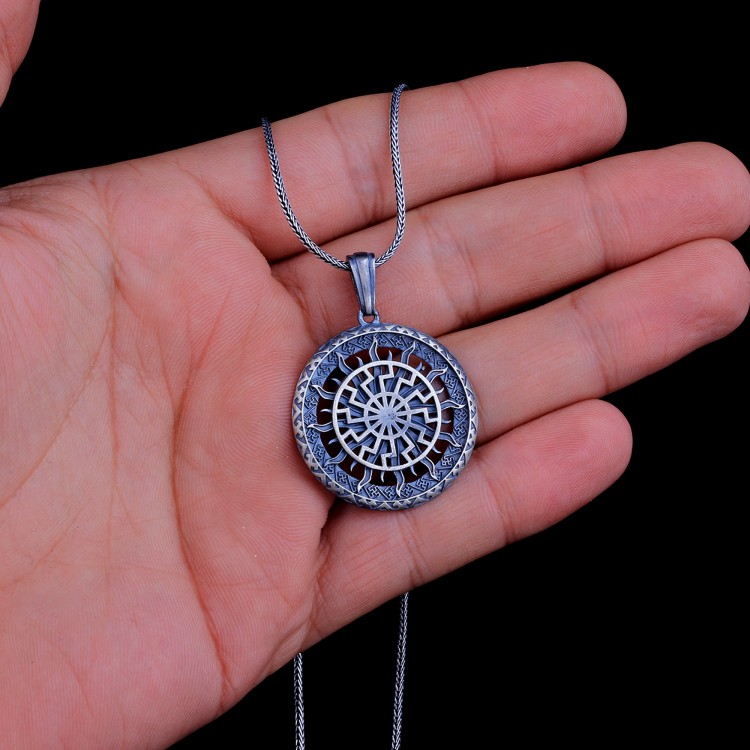 925 AYAR GÜMÜŞ GÜNEŞ TANRISI MODEL KOLYE - Görsel 3