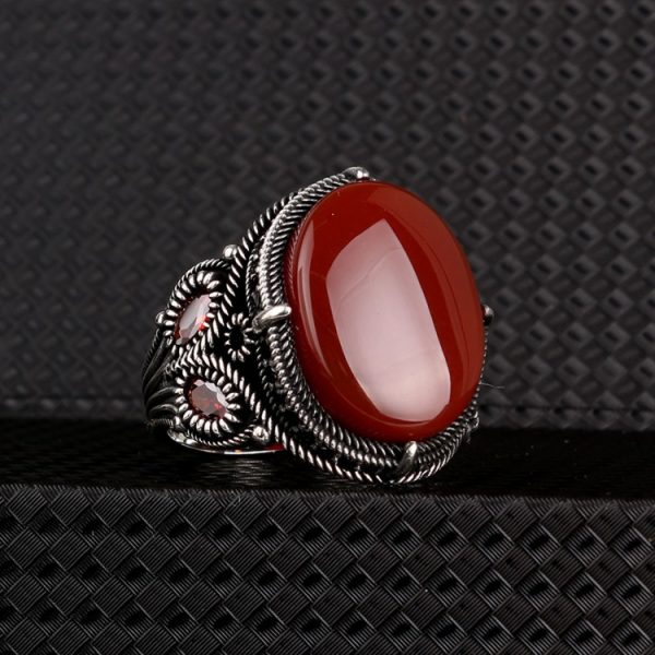 Oval Model Akik Taşlı 925 Ayar Gümüş Yüzük