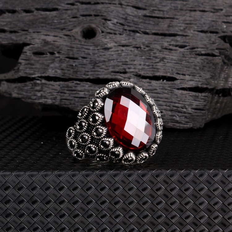 Zirkon Taşlı Damla Model 925 Ayar Gümüş Yüzük