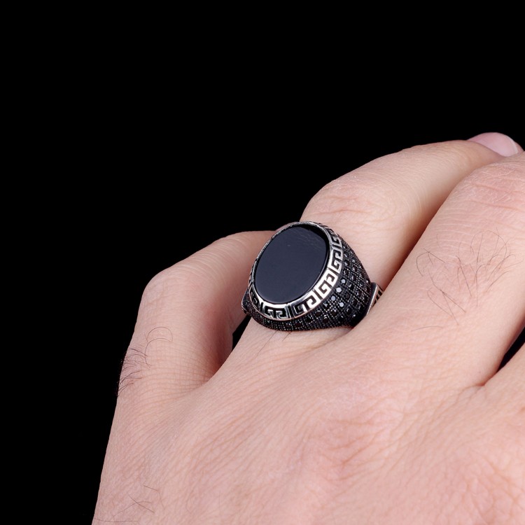 OVAL MODEL ONİX TAŞLI 925 AYAR GÜMÜŞ YÜZÜK - Görsel 3