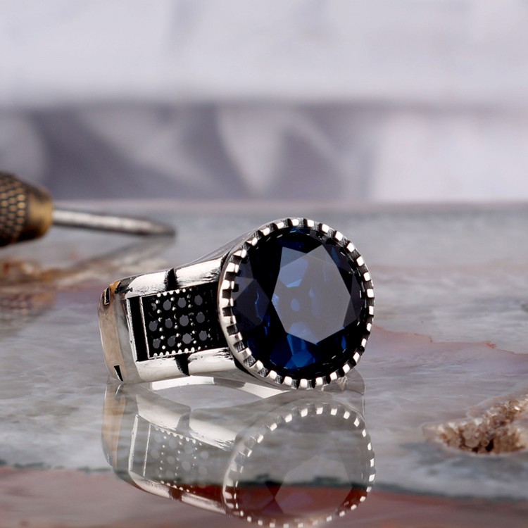 Zirkon Taşlı Oval Model 925 Ayar Gümüş Erkek Yüzük