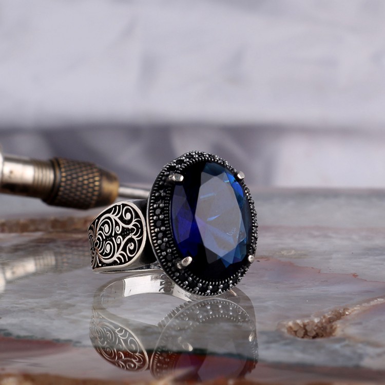 Zirkon Taşlı Oval Model 925 Ayar Gümüş Erkek Yüzük